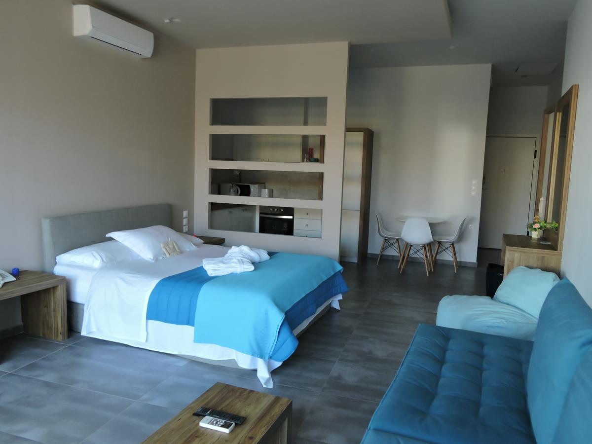 Alissachni Luxury Apartments Дервенион Екстериор снимка