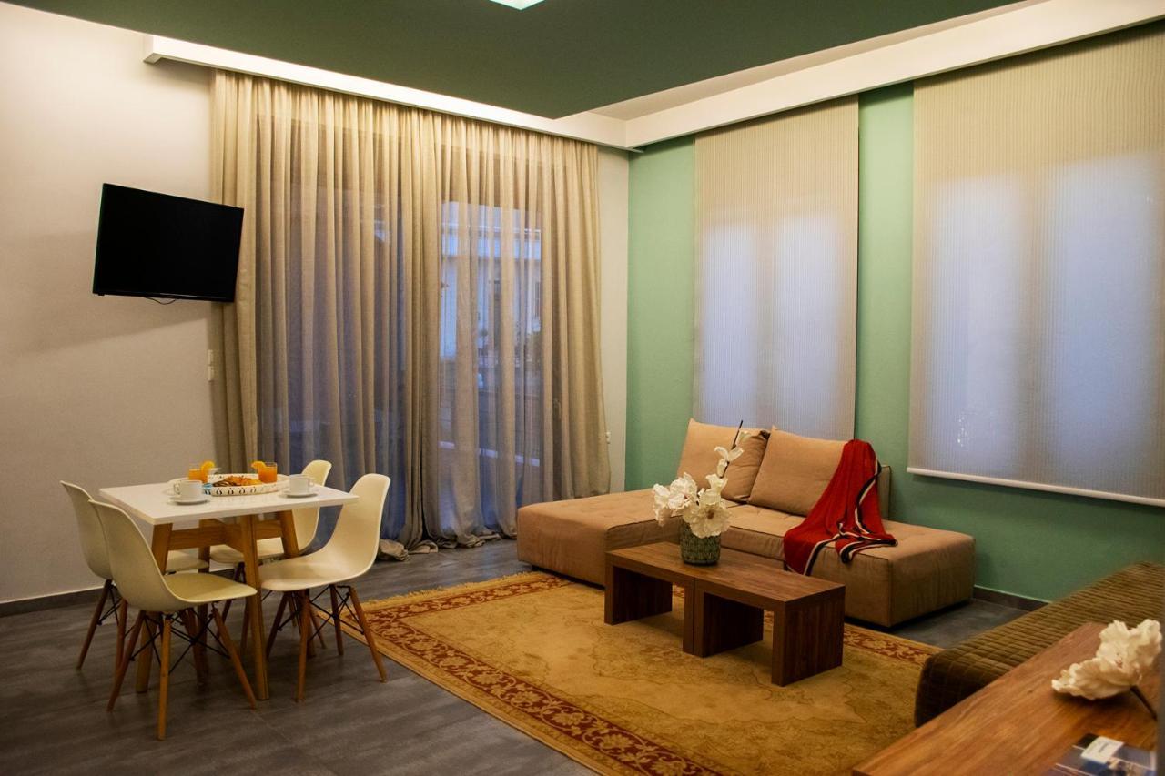 Alissachni Luxury Apartments Дервенион Екстериор снимка